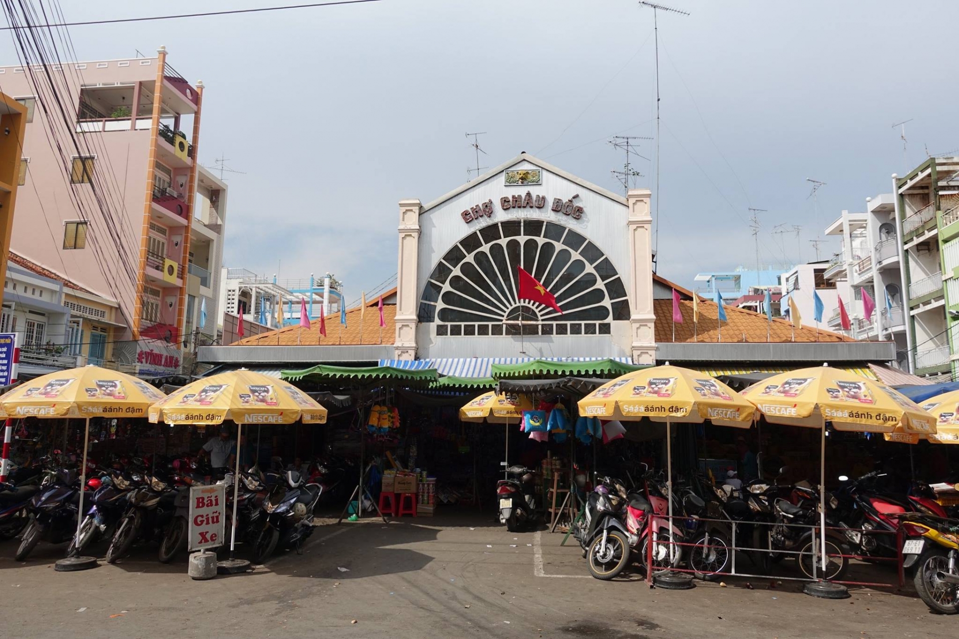 Chợ Châu Long – An Giang