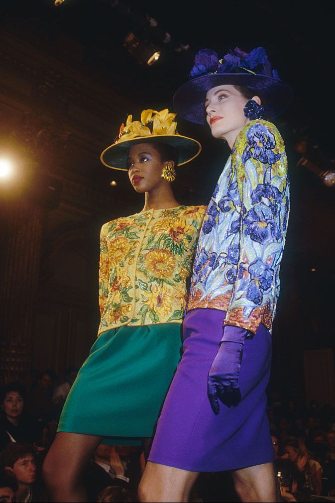 Saint Laurent Haute Couture Xuân - Hè năm1988 (Ảnh: style-republik.com) 
