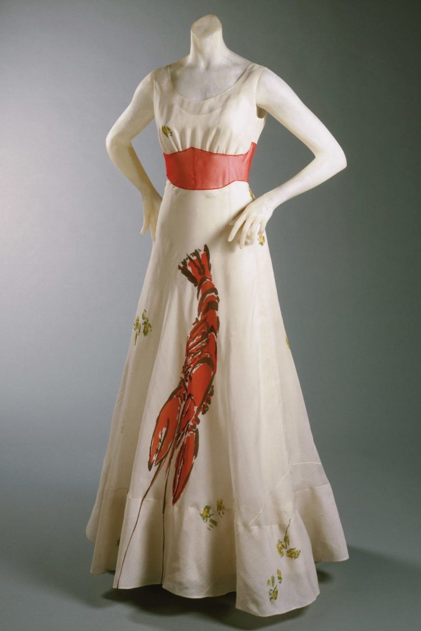 Váy Tôm hùm của Schiaparelli vào năm 1937 (Ảnh: style-republik.com) 