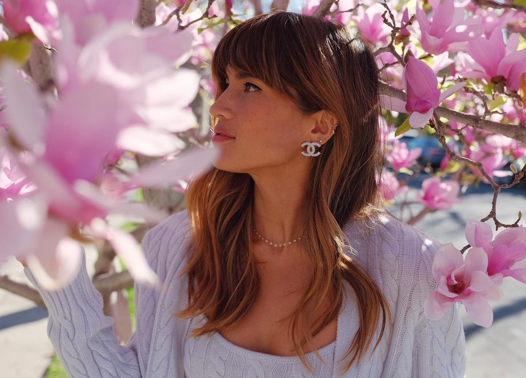 Tóc fringe là gì? 4 tips sở hữu ngay tóc fringe trong tiết trời thu