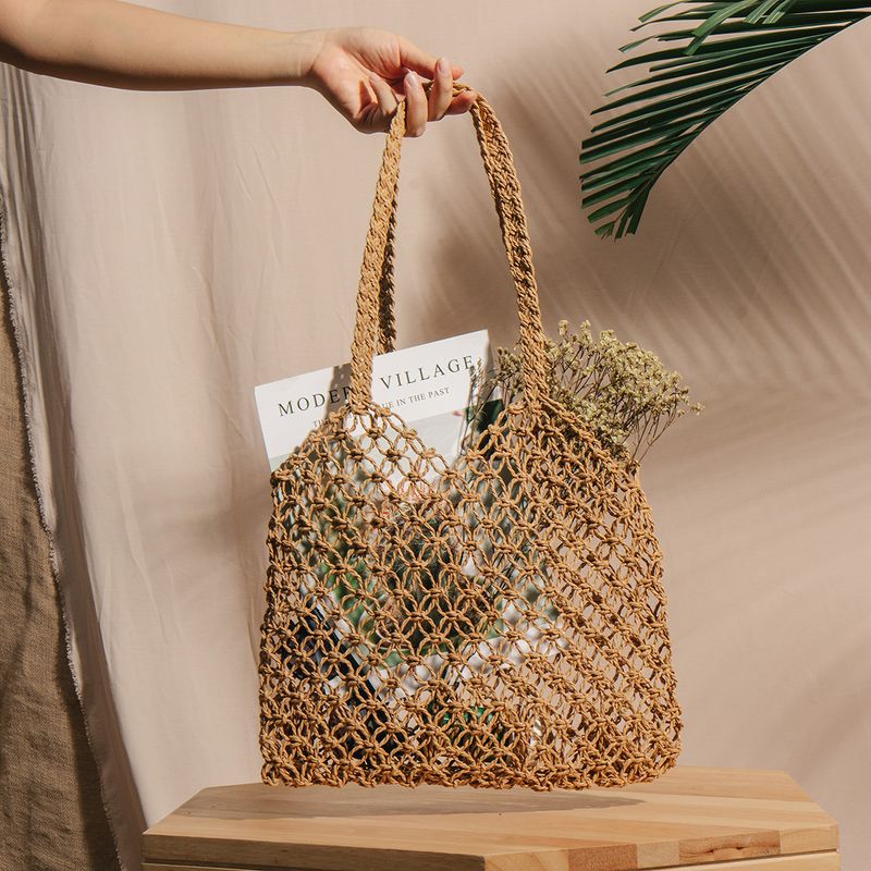 Những chiếc túi móc handmade dạng lưới mang sức hút từ mùa Hè sang Thu - Ảnh 2