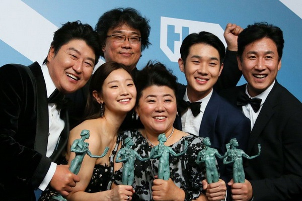 Phim muốn đạt Oscar bắt buộc phải có yếu tố LGBTQ+