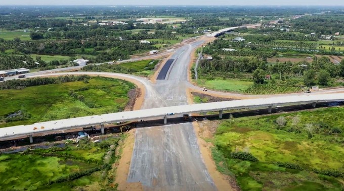 Cao tốc Trung Lương - Mỹ Thuận.