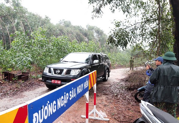 Sạt lở thủy điện Rào Trăng 3: Phó Tư lệnh QK 4 và 12 người mất liên lạc