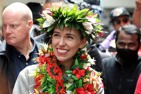 Thủ tướng New Zealand chọn ngoại trưởng xăm mặt, cấp phó đồng tính. Ảnh: Reuters.