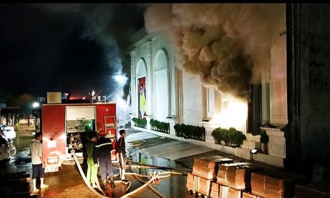 Vụ cháy xảy ra tại bar X5 Vĩnh Phúc.