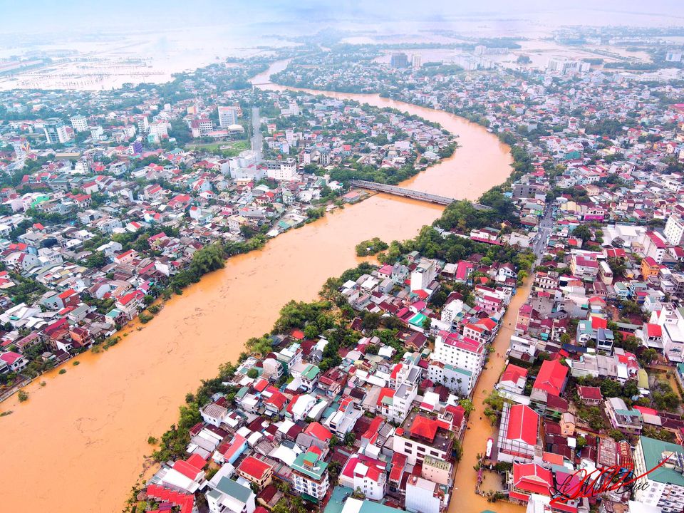 Lũ lụt ở Huế tháng 10/2020.