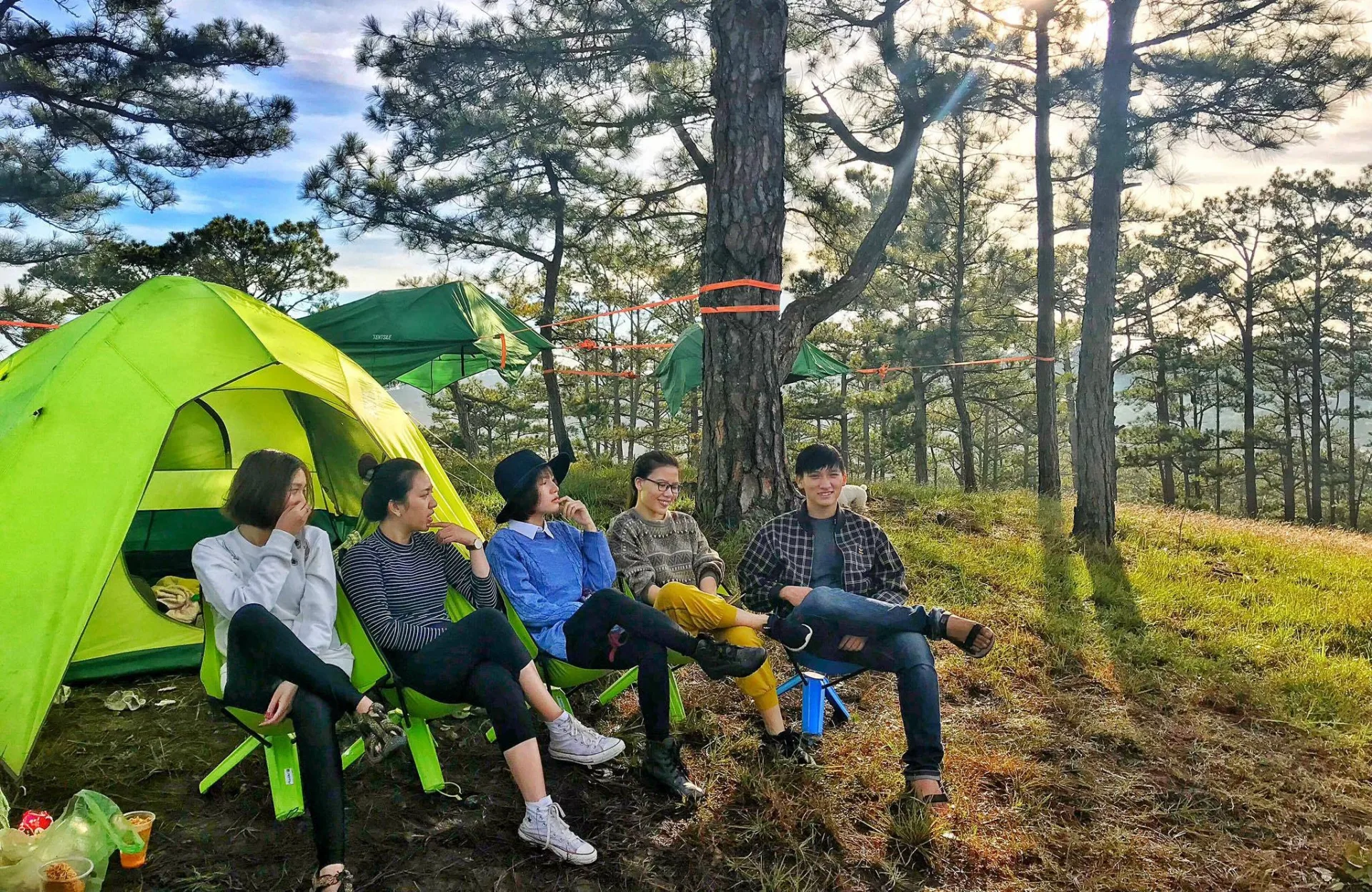 Top 8 địa điểm cắm trại ở Hà Nội đẹp, thoáng nhiều góc chill cực đỉnh - Ảnh 3