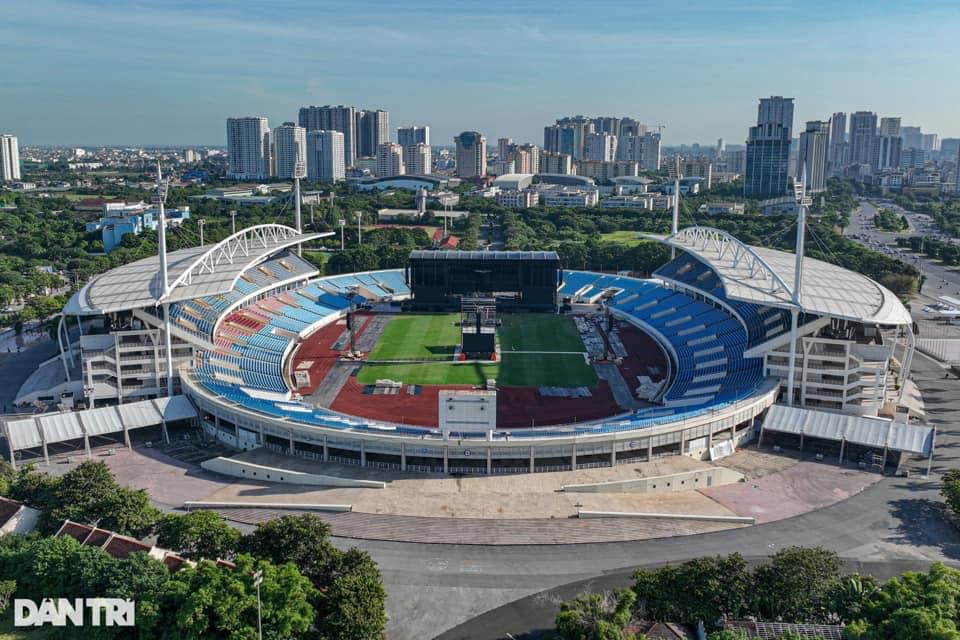 Hé lộ hình ảnh sân khấu concert BlackPink tại Hà Nội, fan Việt đã sẵn sàng cháy hết mình