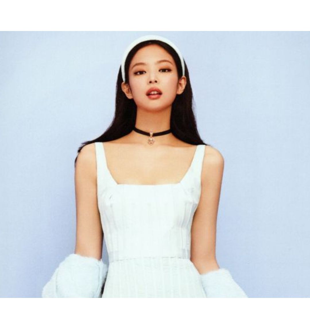 Mặc trang phục màu trắng đẹp và sang như Jennie với 10 công thức