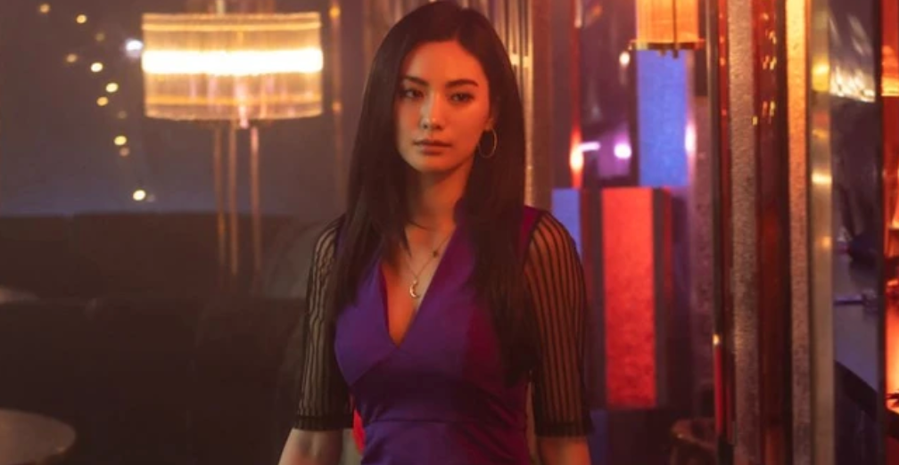 Mỹ nhân 'Mask Girl' Nana sở hữu thu nhập khủng thế nào ở tuổi 32?