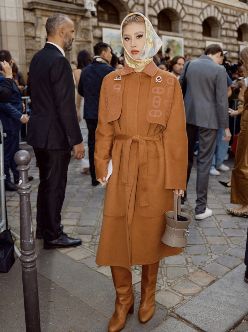 Quỳnh Anh Shyn đại diện Việt Nam dự 14 show tại Tuần lễ thời trang quốc tế Milan và Paris