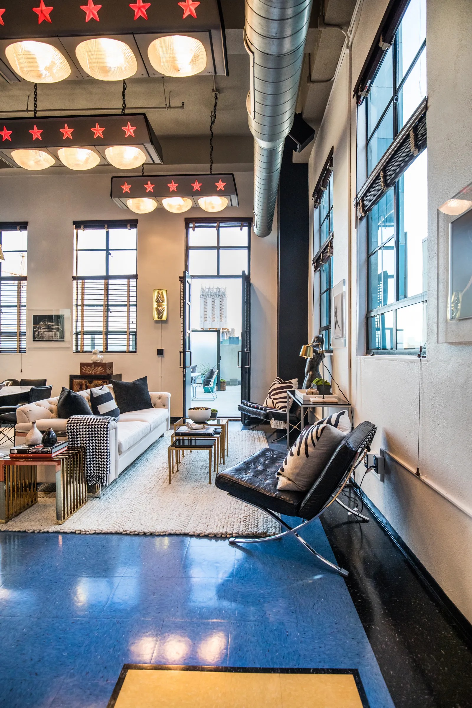 Penthouse Johnny Depp - Ảnh 1