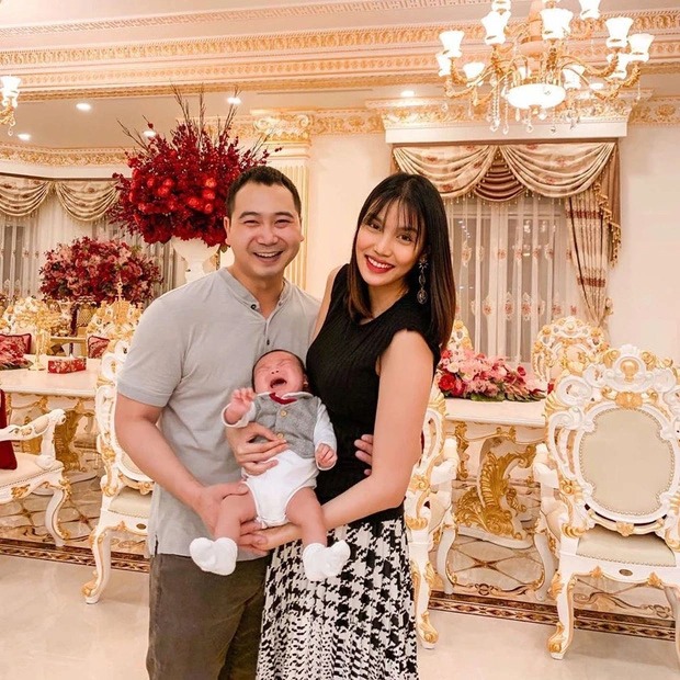 Nhà sao làm dâu hào môn - Ảnh 1