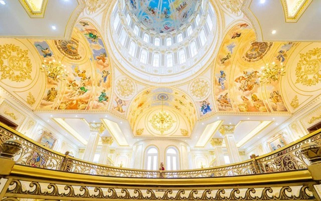 Lâu đài - Ảnh 3