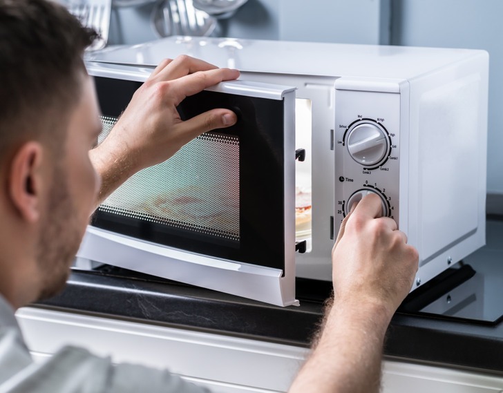 Hạn sử dụng của 8 vật dụng quen thuộc trong nhà mà nhiều người không để ý