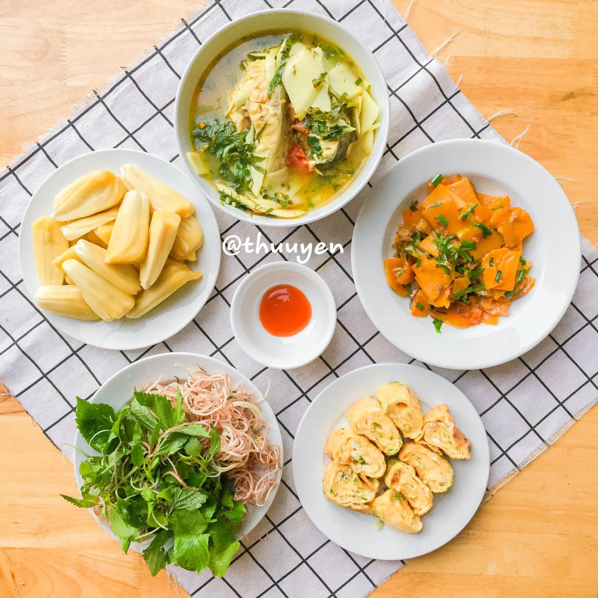 30 thực đơn mâm cơm ngon, đủ dinh dưỡng để cả tháng không phải nghĩ hôm nay ăn gì - Ảnh 2