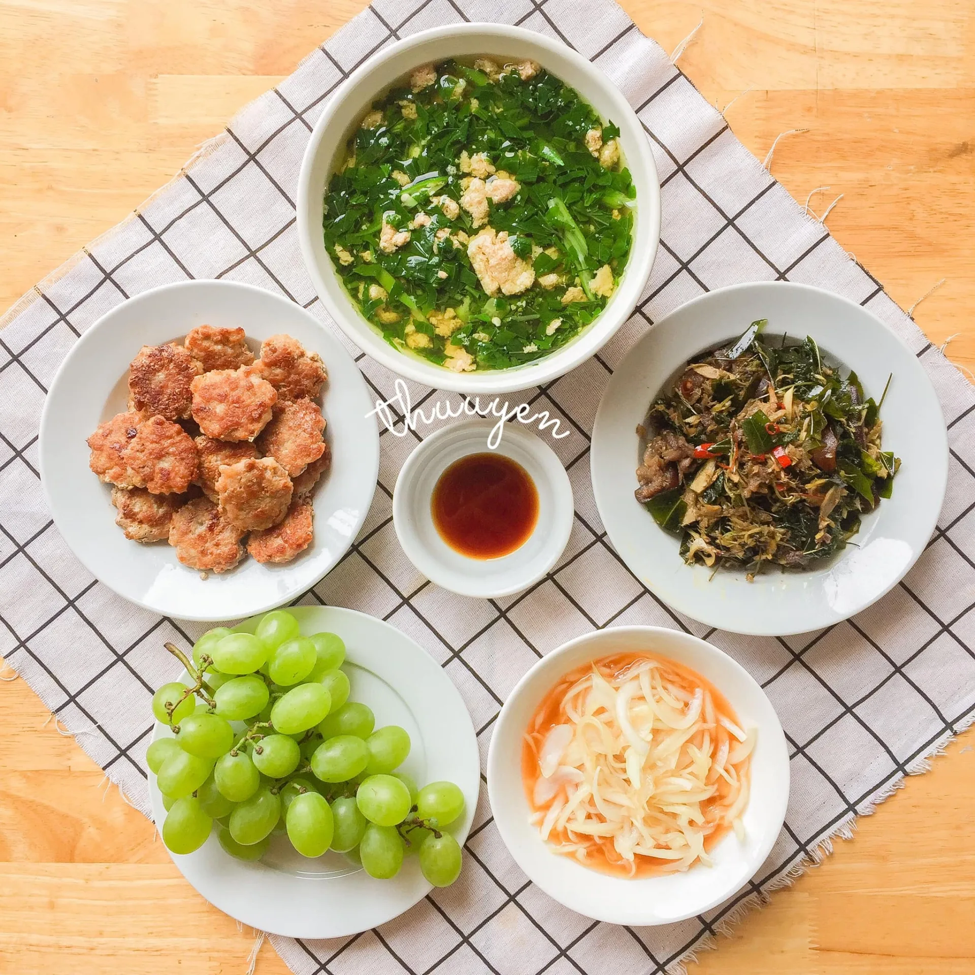 30 thực đơn mâm cơm ngon, đủ dinh dưỡng để cả tháng không phải nghĩ hôm nay ăn gì - Ảnh 2