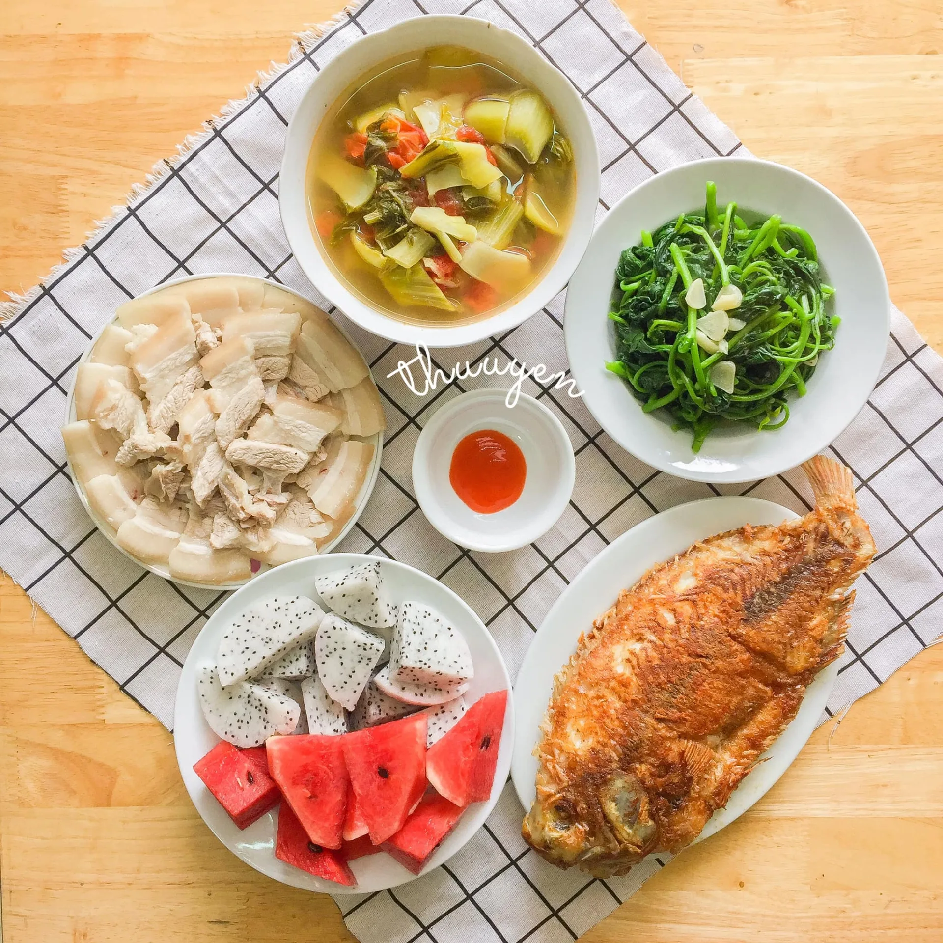 30 thực đơn mâm cơm ngon, đủ dinh dưỡng để cả tháng không phải nghĩ hôm nay ăn gì - Ảnh 1