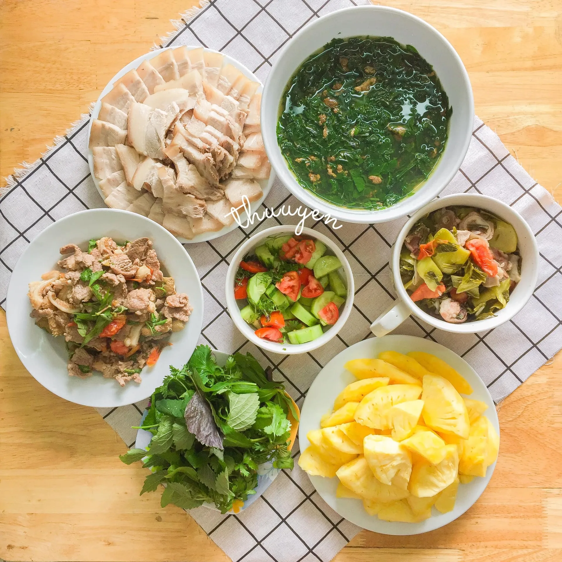 30 thực đơn mâm cơm ngon, đủ dinh dưỡng để cả tháng không phải nghĩ hôm nay ăn gì - Ảnh 1