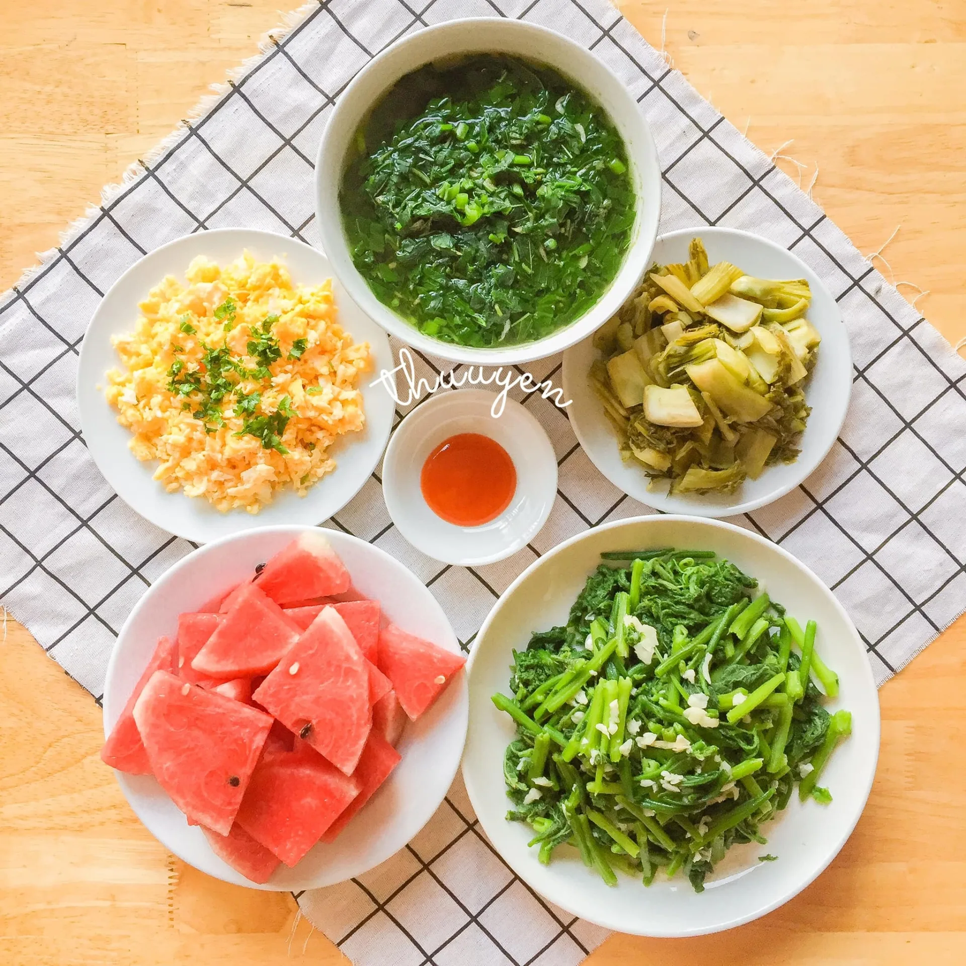 30 thực đơn mâm cơm ngon, đủ dinh dưỡng để cả tháng không phải nghĩ hôm nay ăn gì - Ảnh 1