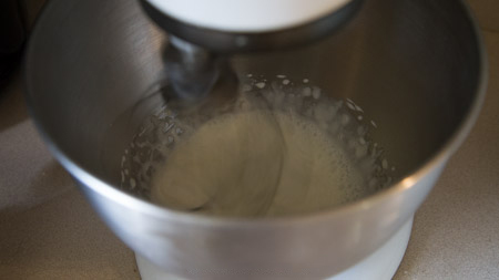 Không cần lò nướng bạn có thể làm bánh mousse sầu riêng mát lịm thơm lừng  - Ảnh 5