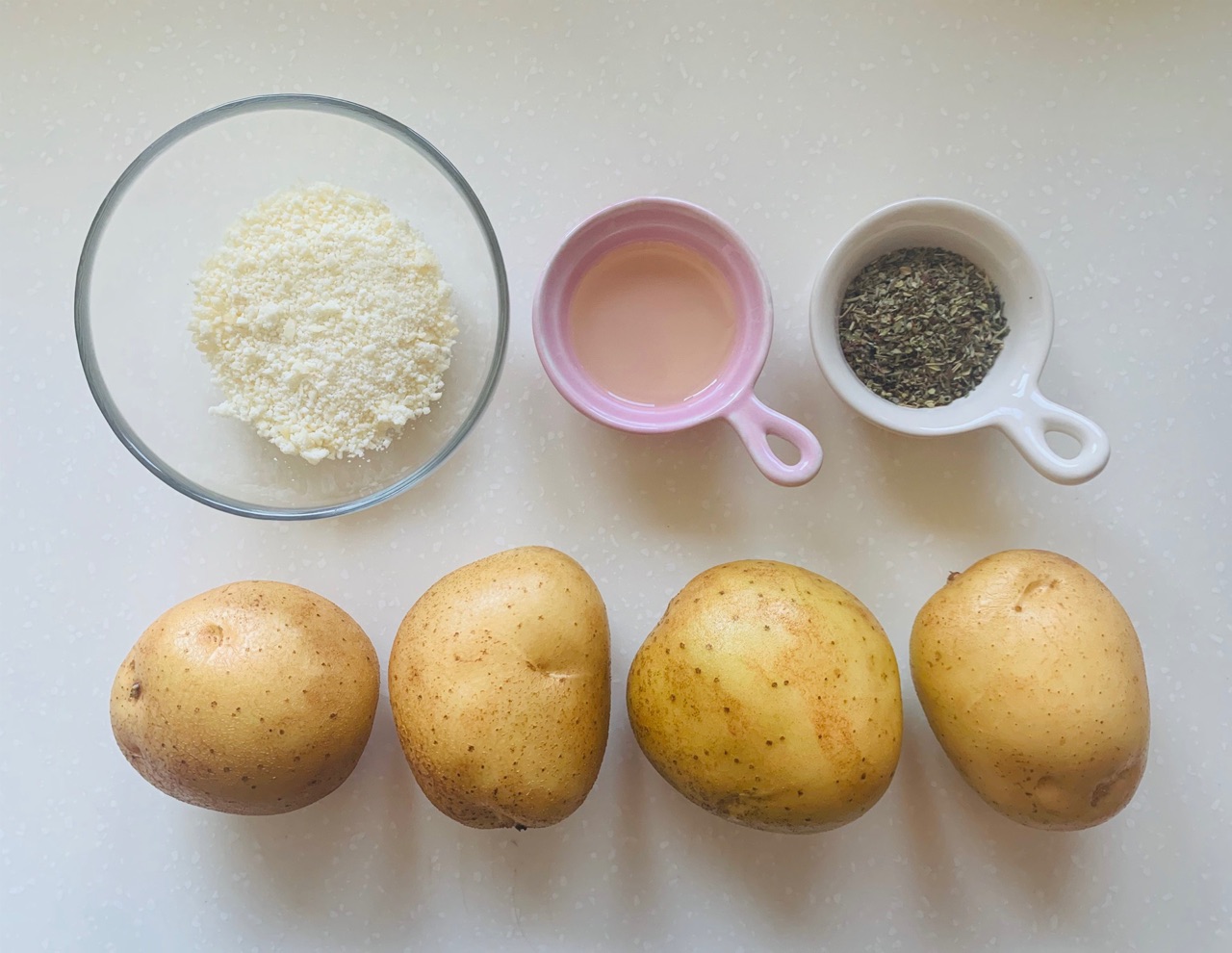 Cách làm khoai tây bỏ lò ai ăn cũng khen ngon nức nở - Ảnh 2