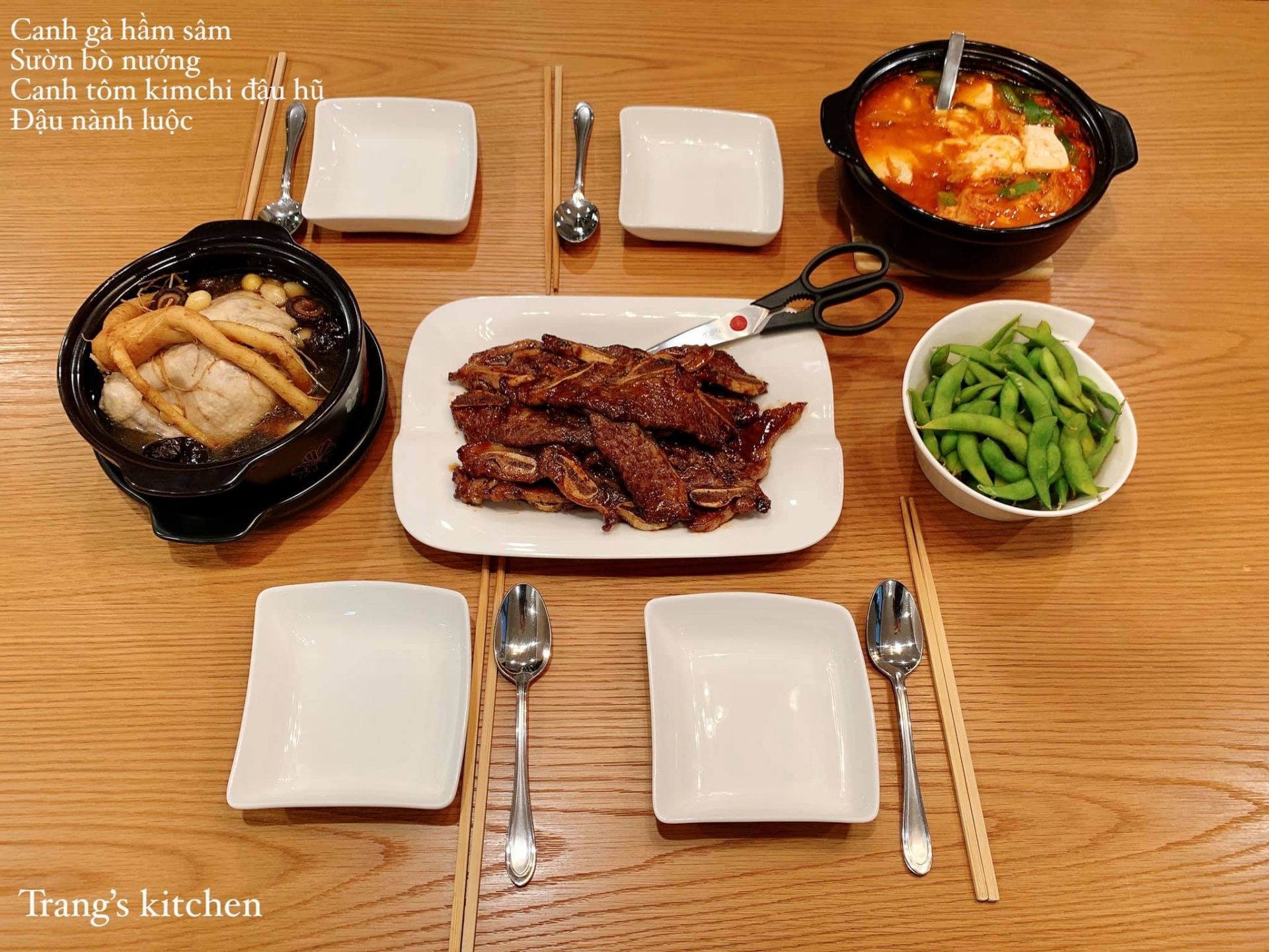 Lại được du lịch ẩm thực Hàn Quốc.