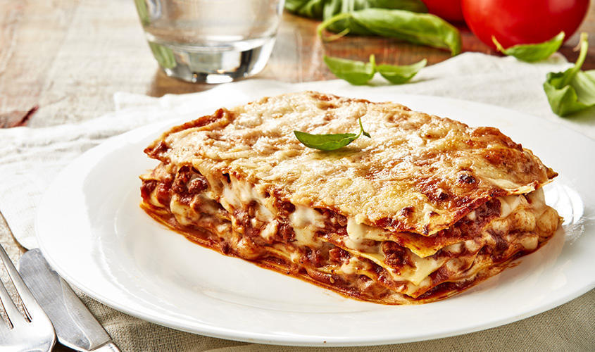 Lasagna nướng là một trong những công thức nấu ăn lâu đời nhất xuất hiện ở Ý.