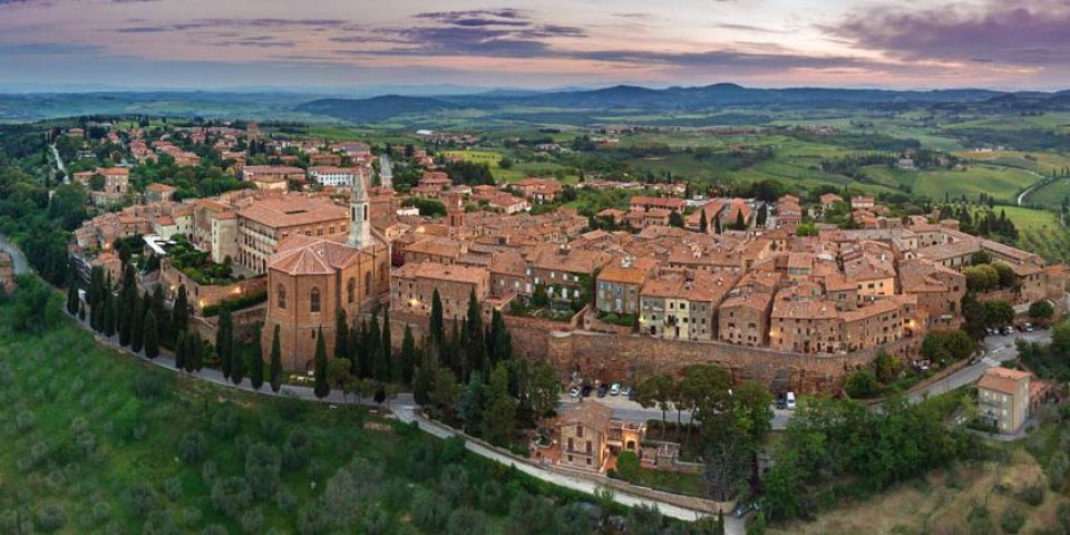 Pienza, một viên ngọc quý thực sự được gọi là 'Thành phố lý tưởng' của vùng Tuscany.