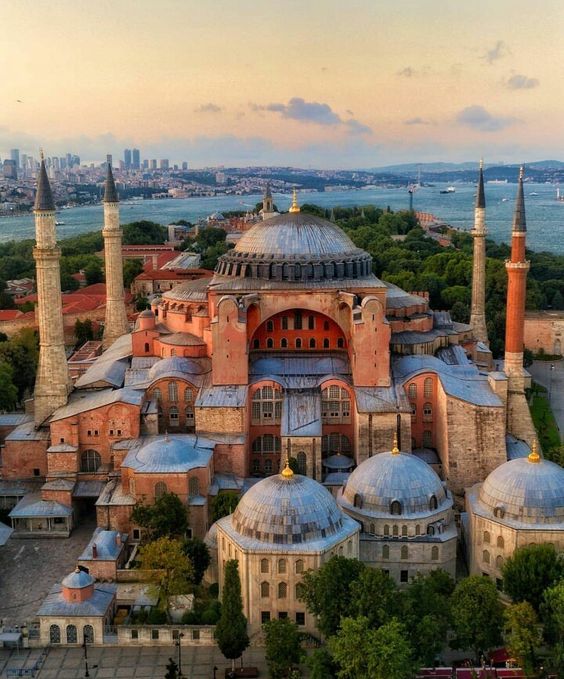Istanbul, gạch nối giữa lục địa Á-Âu ai cũng nên tới thăm một lần trong đời - Ảnh 3