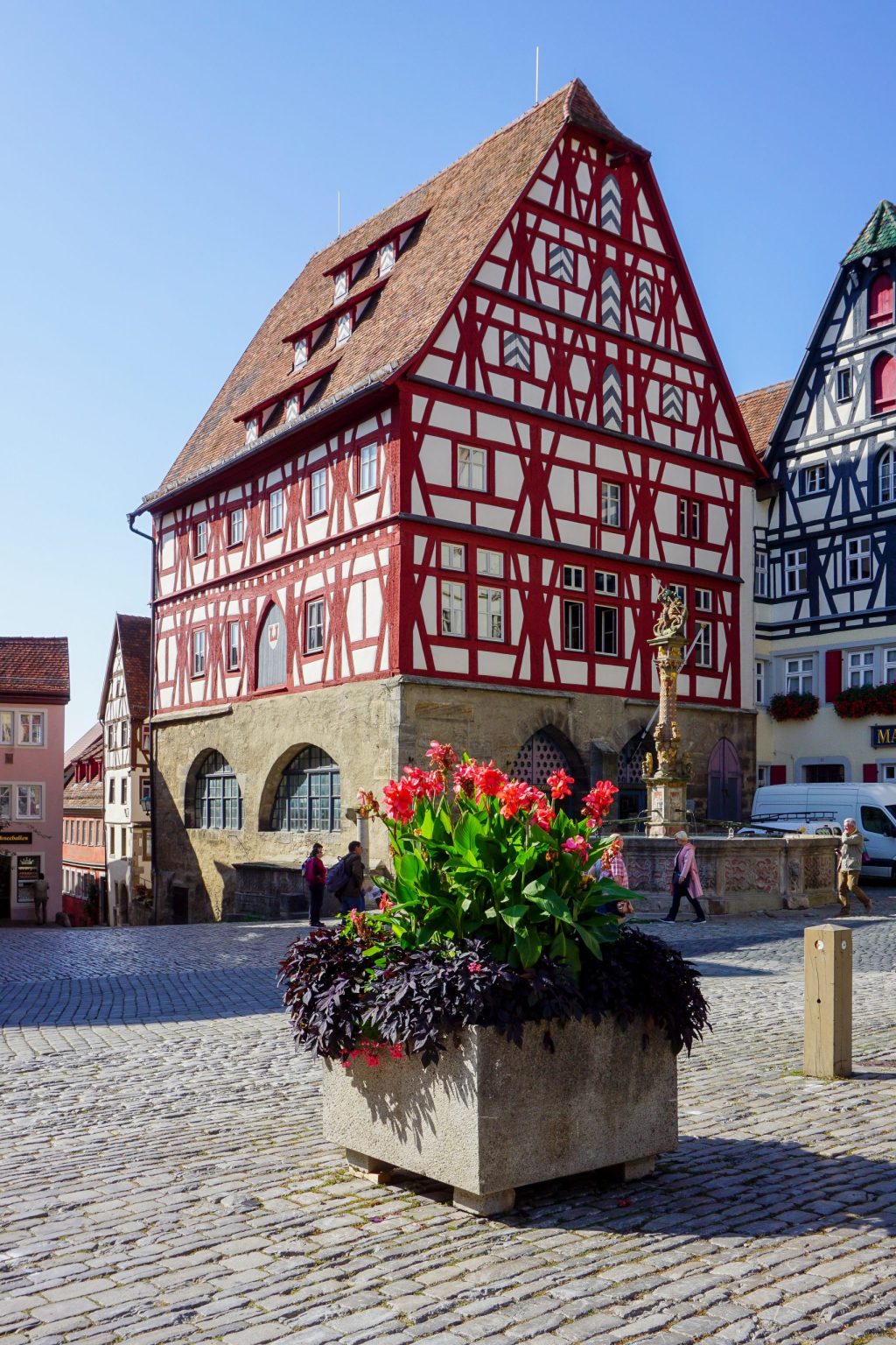 5 thị trấn đẹp như cổ tích khiến du khách phải lòng khi du lịch Đức - Ảnh 9
