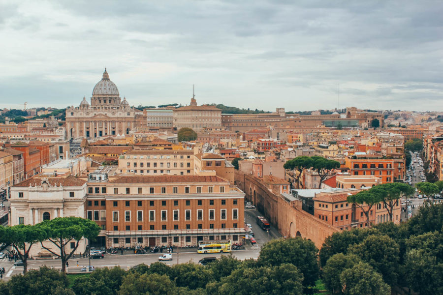 Rome được mệnh danh là “Thành phố vĩnh cửu” của Ý. Ảnh: takeyourbag