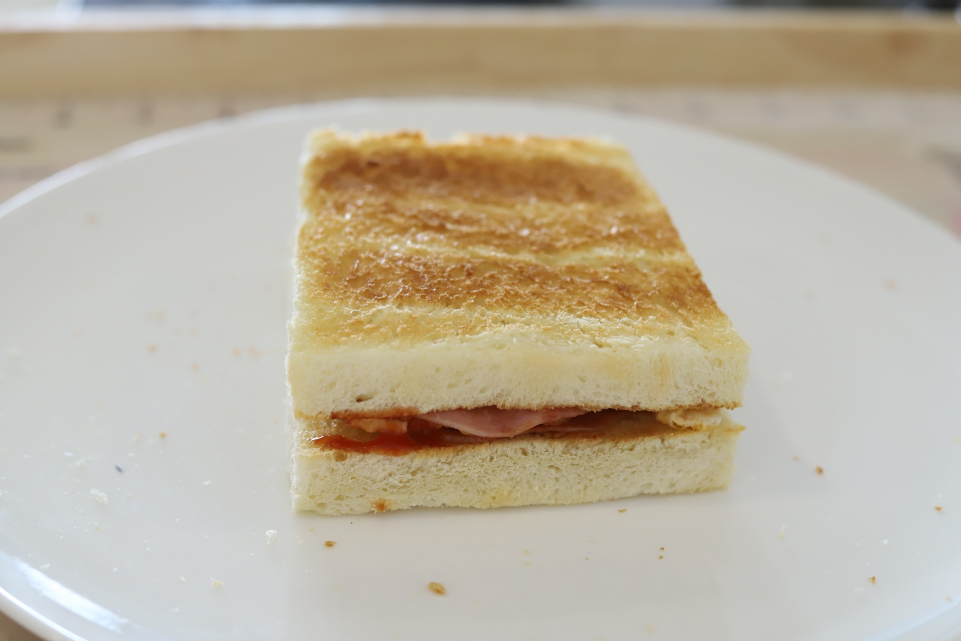 Cách làm bánh sandwich kẹp ham trứng cả nhà đều mê cho bữa sáng cuối tuần - Ảnh 6