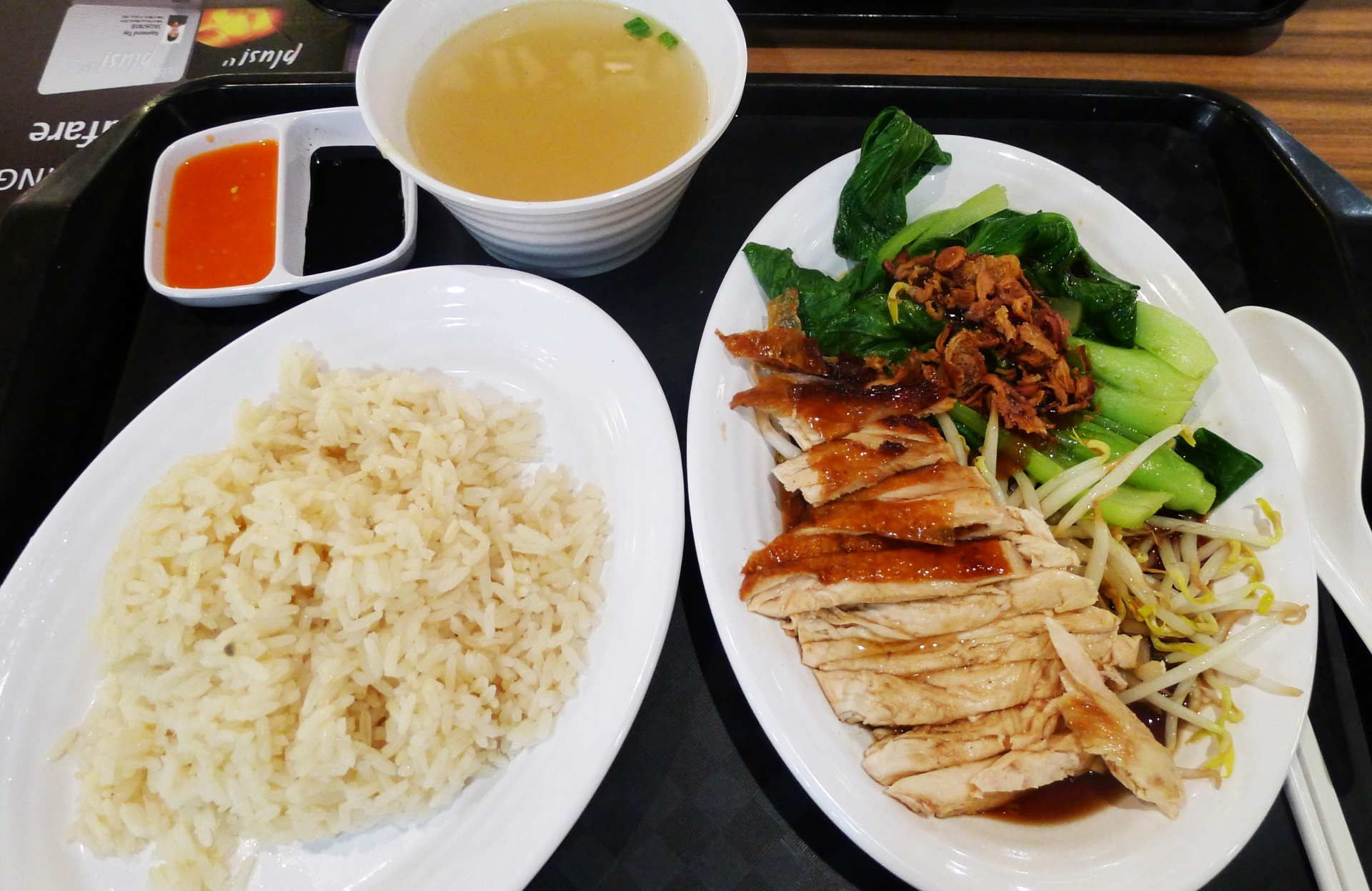 Cơm gà Hải Nam, món cơm bình dân nhưng là món ăn quốc dân của Singapore - Ảnh 3