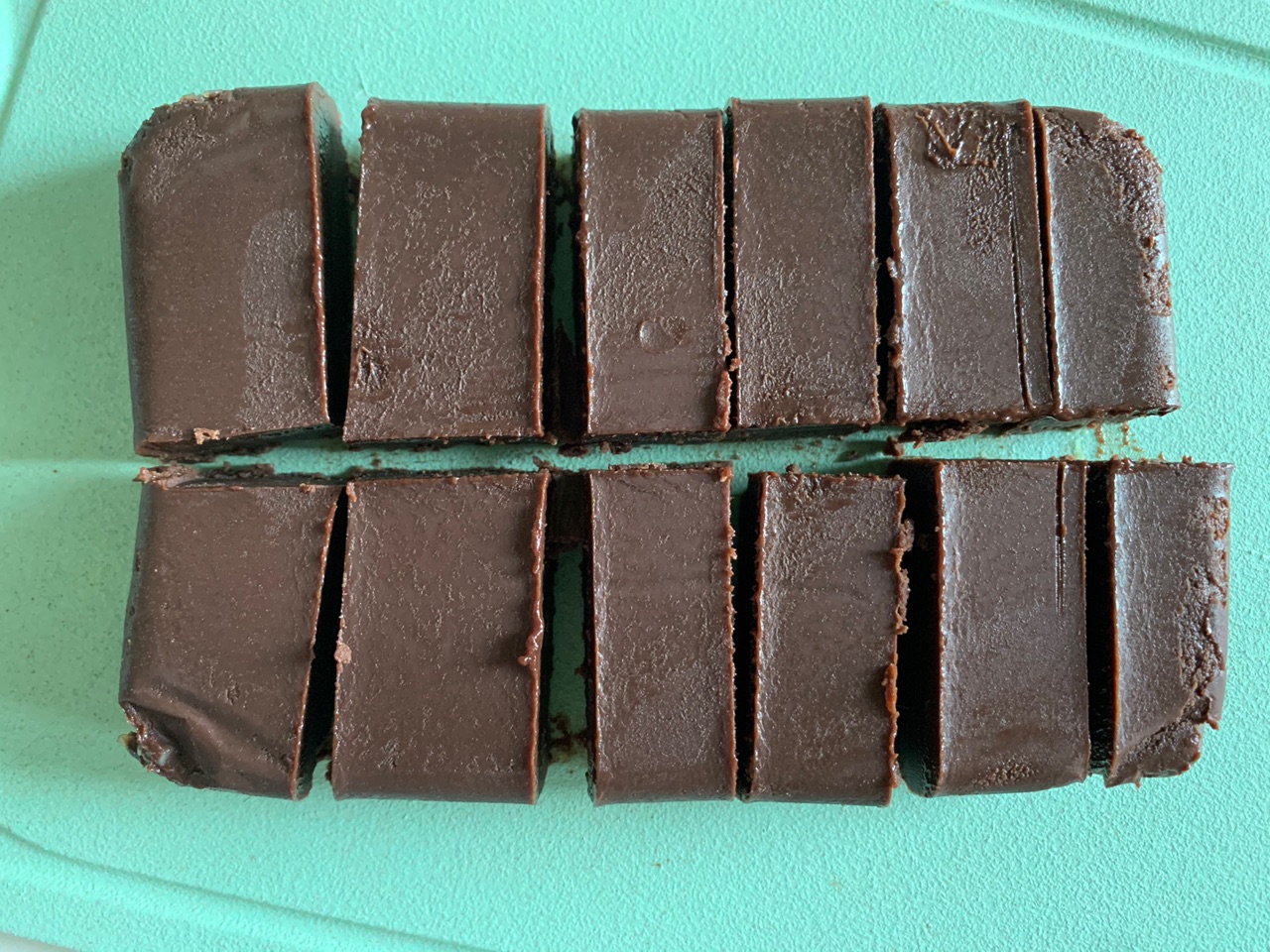 Cách làm kẹo socola phủ hạt đơn giản mà chất lượng - Ảnh 8