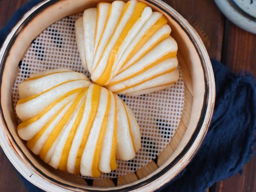 Cách làm bánh bao chay hai màu vừa ngon vừa đẹp