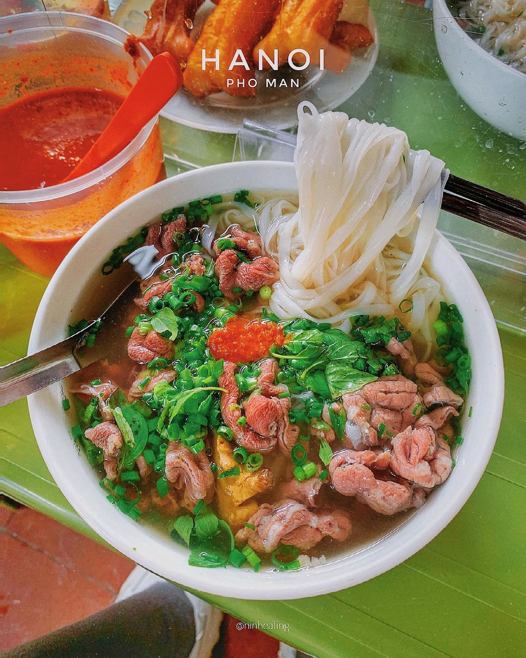 Phở là món ăn Việt Nam được bạn bè khắp nơi trên thế giới yêu thích. Ảnh: ninheating