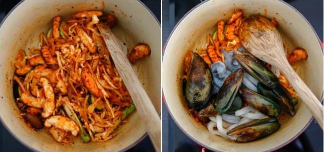 Cách làm mì hải sản cay Jjamppong Hàn Quốc nóng hổi vừa thổi vừa ăn cho ngày lạnh - Ảnh 3