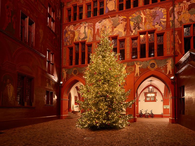 5 khu chợ Giáng sinh nổi tiếng và lâu đời nhất tại châu Âu - Ảnh 3