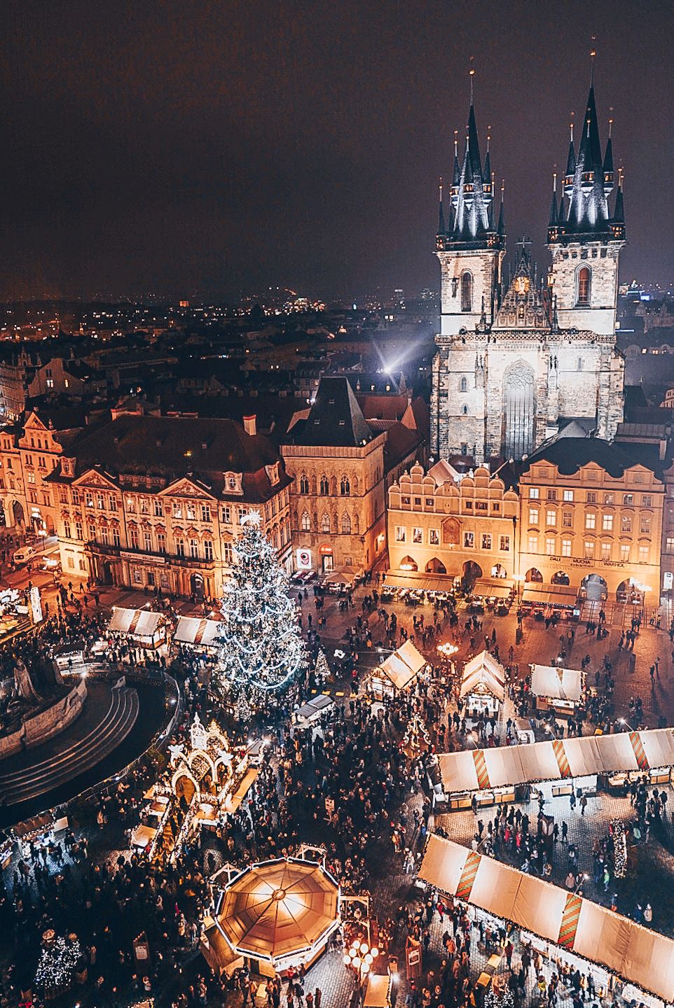 5 khu chợ Giáng sinh nổi tiếng và lâu đời nhất tại châu Âu - Ảnh 8