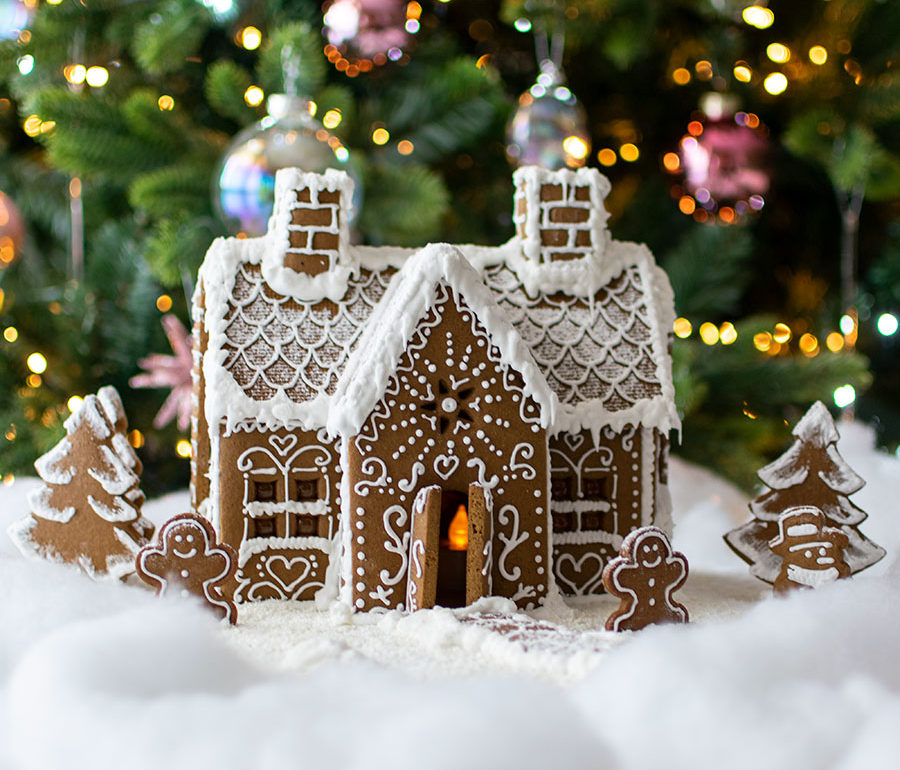 Cách làm ngôi nhà bánh gừng cho Giáng sinh lung linh - Ảnh 2