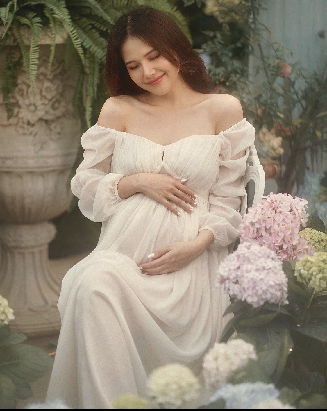 Hình ảnh Phanh Lee sinh đẹp khi mang bầu con gái Sochu.