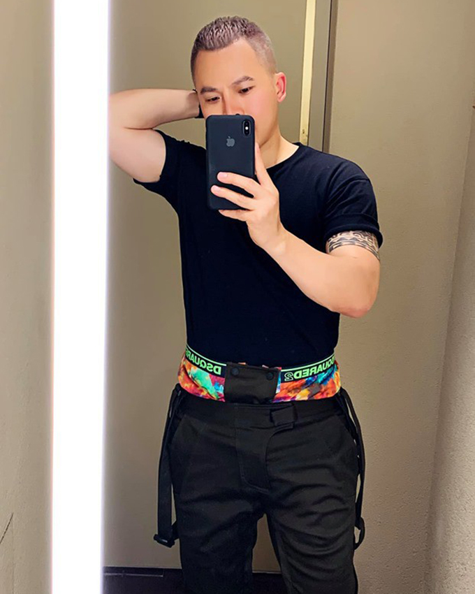 Khi sao Việt diện quần cạp trễ lộ nội y: Chi Pu được khen, Ngọc Trinh - Vũ Khắc Tiệp bị chê phản cảm - Ảnh 1