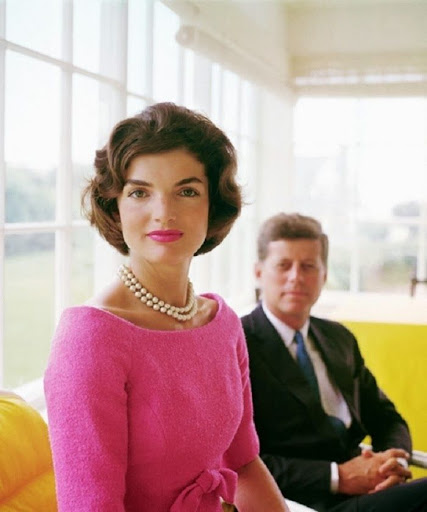 Chân dung Phu nhân Jackie Kennedy nước Mỹ (ảnh: sparleisthenewblack.com)