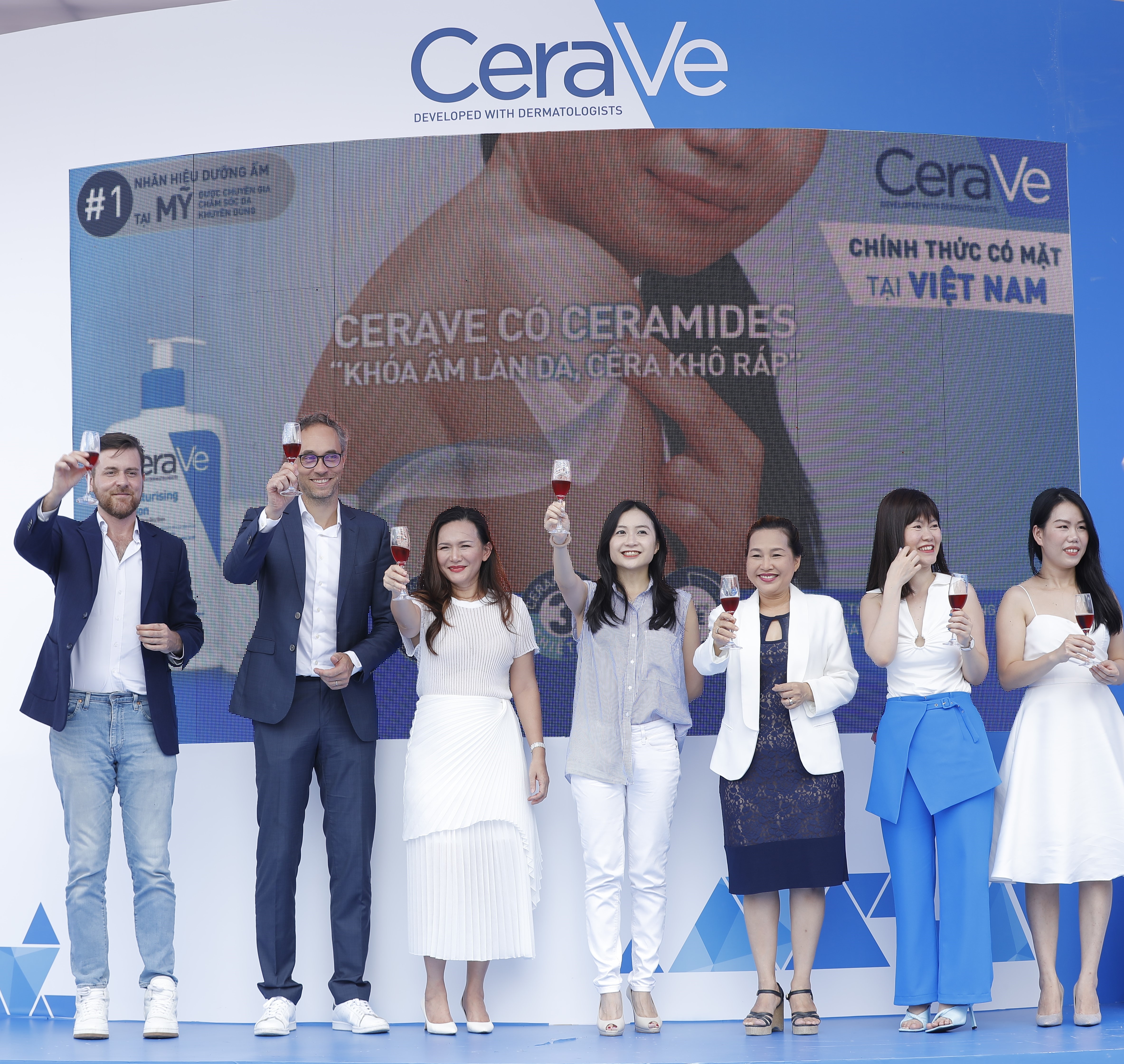 CeraVe - Thương hiệu chăm sóc da hàng đầu của Mỹ chính thức ra mắt tại Việt Nam