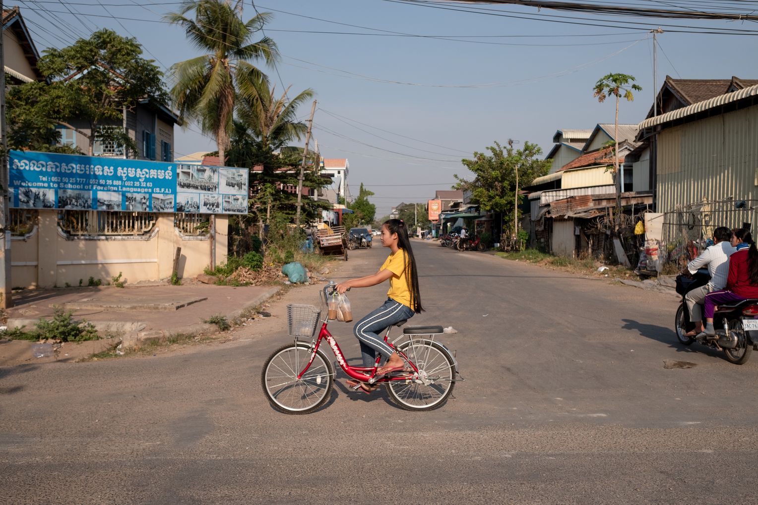 Tại vùng nông thôn Campuchia, phụ nữ khó có được triển vọng việc làm tốt.