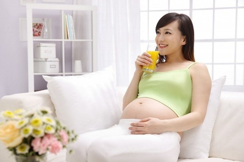 Dấu hiệu cho thấy cơ thể mẹ bầu đang thiếu dinh dưỡng trầm trọng - Ảnh 2