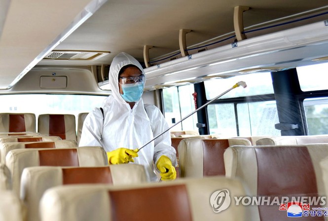 Ngoại trưởng Hàn Quốc nghi ngờ tuyên bố ‘chưa có ca nhiễm Covid-19’ của Triều Tiên - Ảnh 1