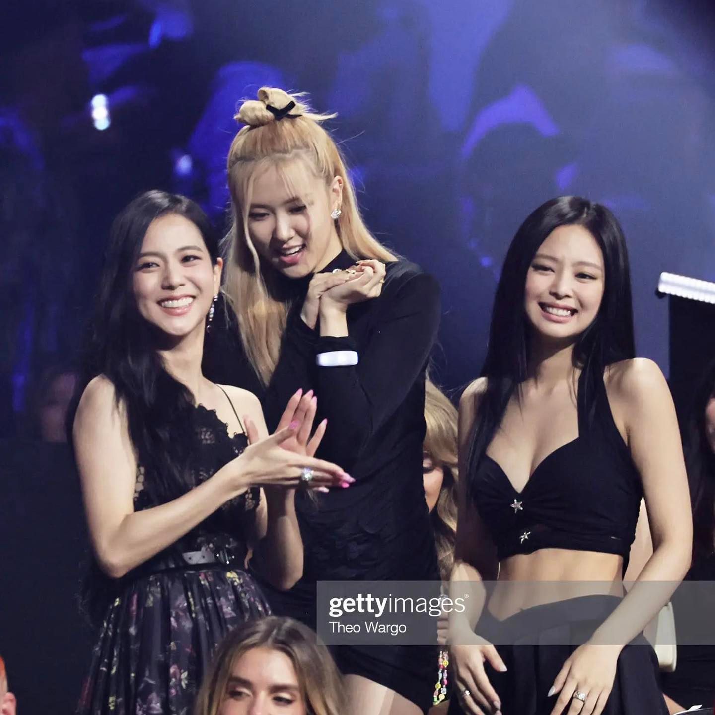 Jennie và Lisa khiến chị cả Jisoo rơi nước mắt 2 lần trong suốt 6 năm hoạt động - Ảnh 2